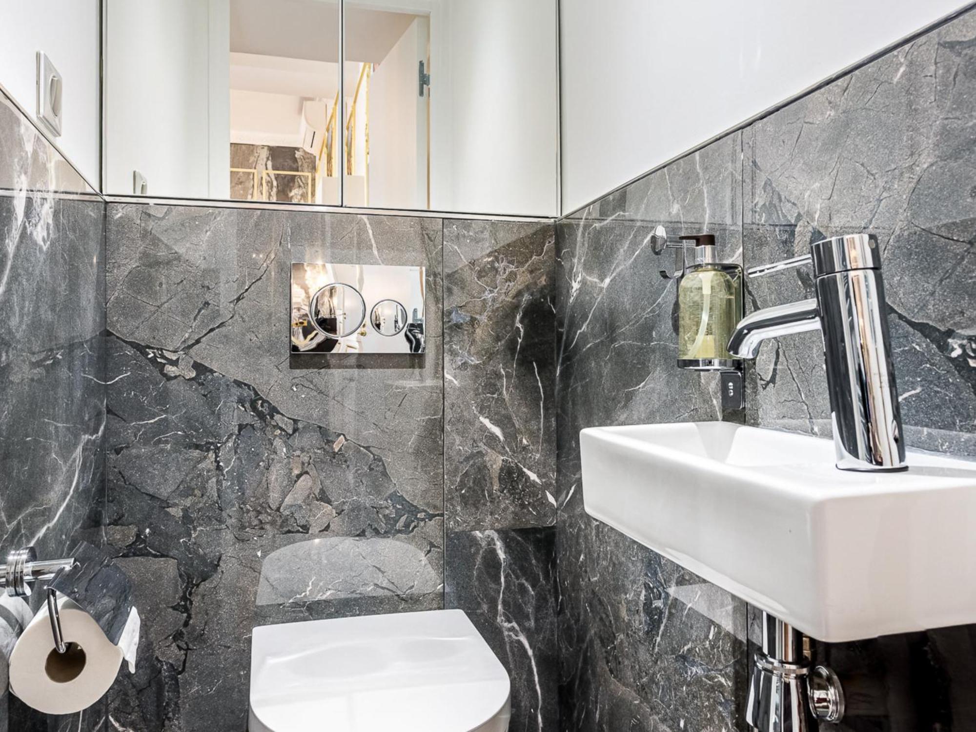 Royale 3 Bedroom, 2 Bathroom Apartment With AC - Louvre Paris Extérieur photo